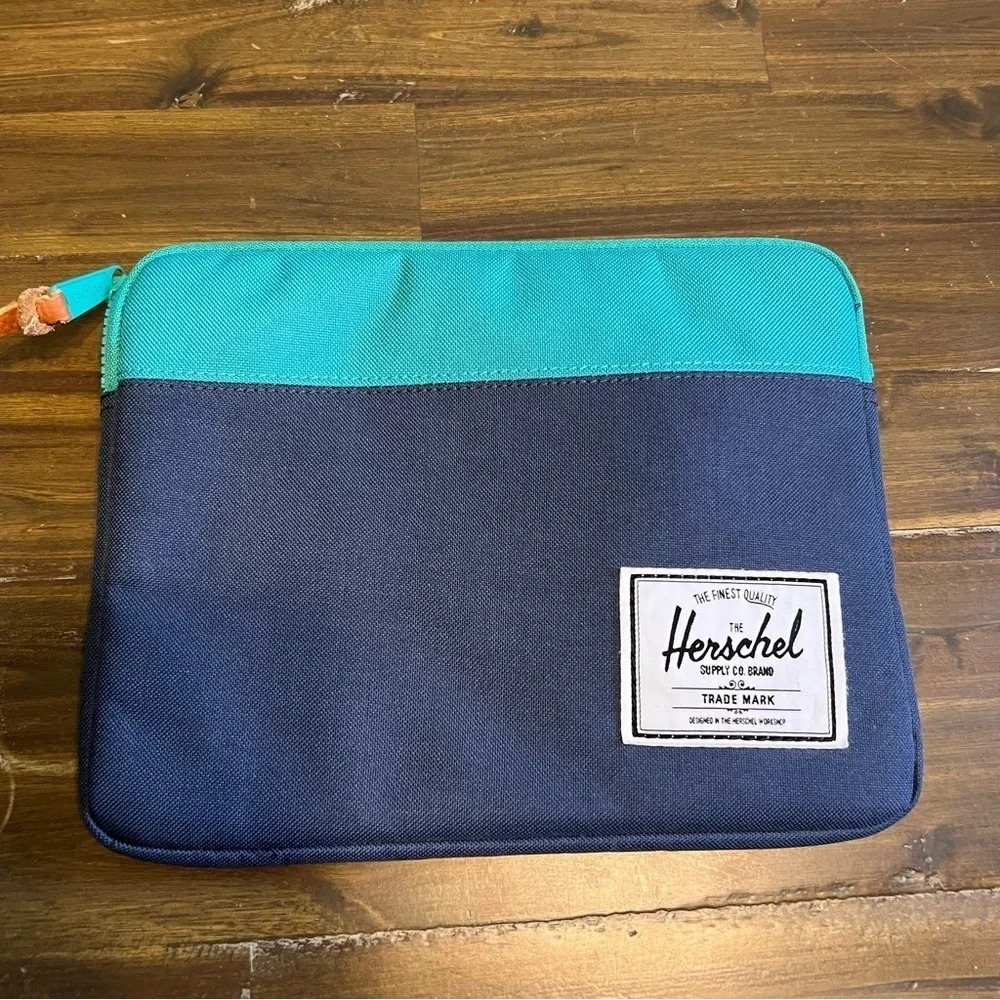 Hershel Colorblock Top Zipper Padded Case Tablet Ipad Pouch Blue Turquoise